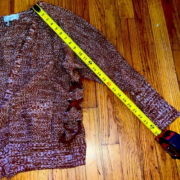 UsedCardigan - Picture 7 of 9